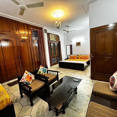 Tatvamasi Homestay Neu-Delhi Exterior foto