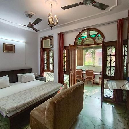 Tatvamasi Homestay Neu-Delhi Exterior foto